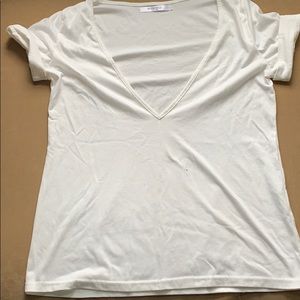 White deep v cuffed sleeve shirt